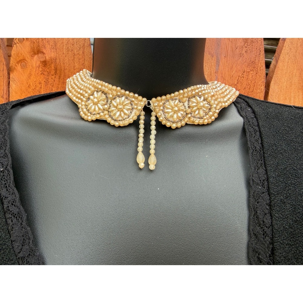 Vintage 1950s Beaded Faux Pearl Detachable Collar Floral Mid Century Cream